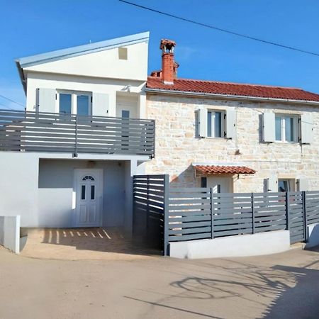 Apartment Valentino Tar-Vabriga Luaran gambar