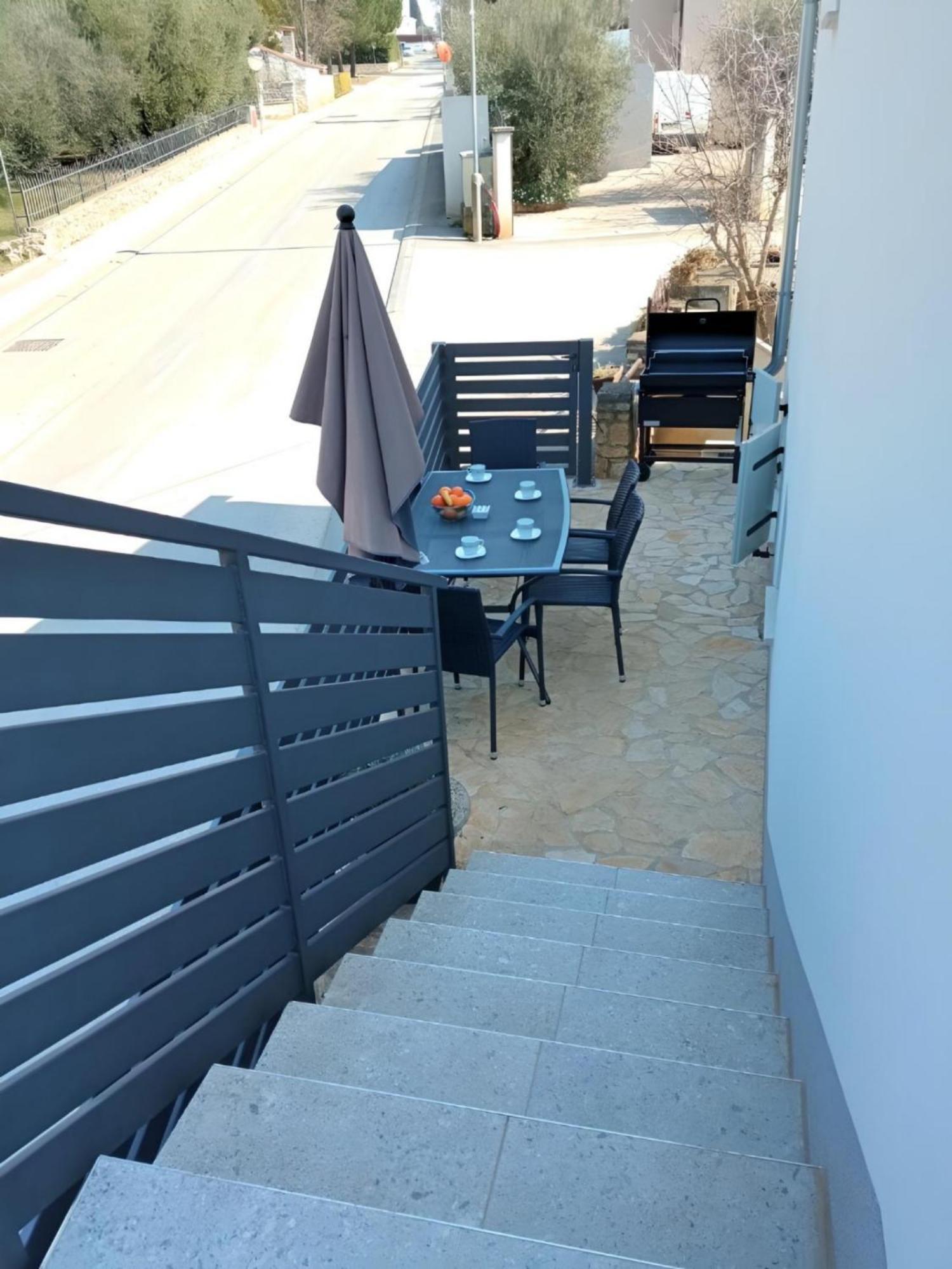 Apartment Valentino Tar-Vabriga Luaran gambar