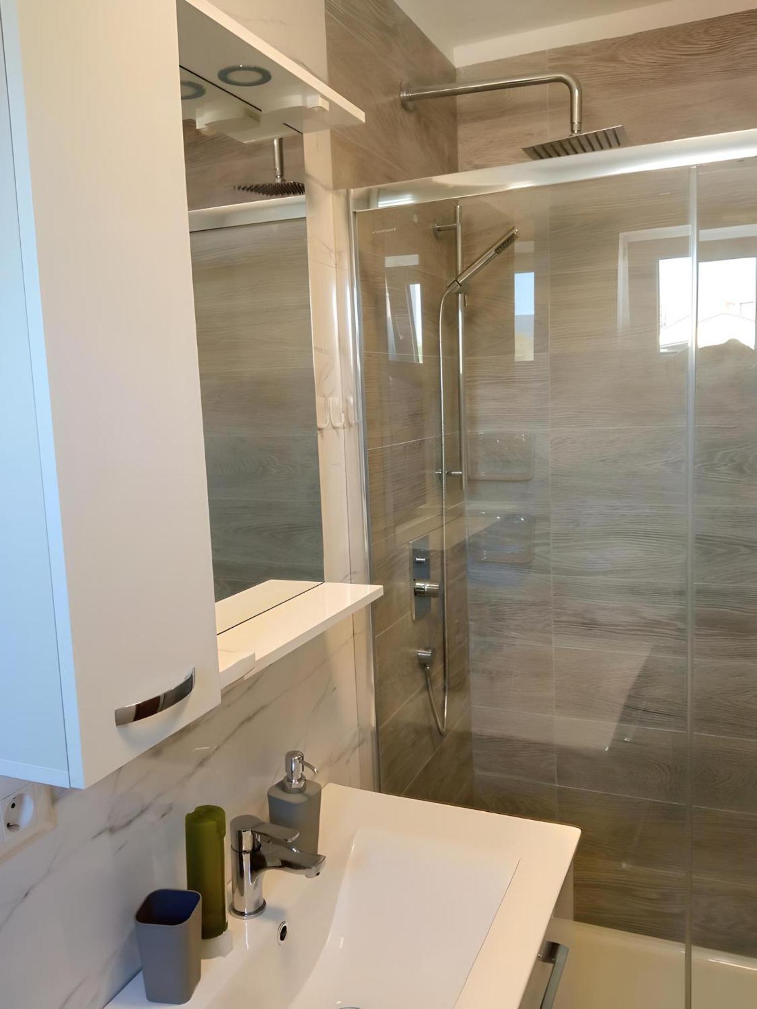 Apartment Valentino Tar-Vabriga Luaran gambar
