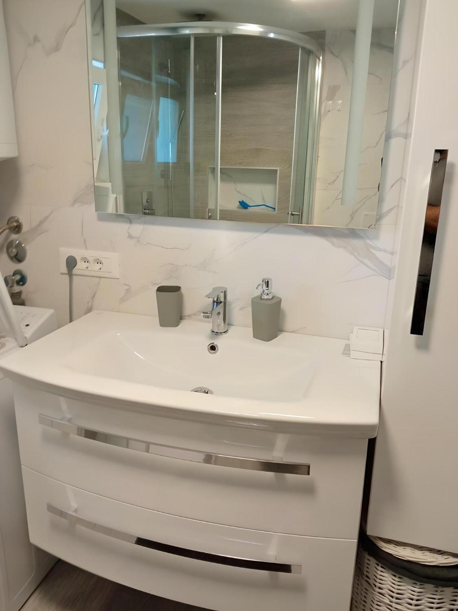 Apartment Valentino Tar-Vabriga Luaran gambar